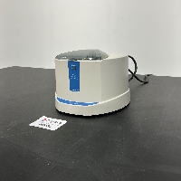 VWR PCR Plate Spinner image 1